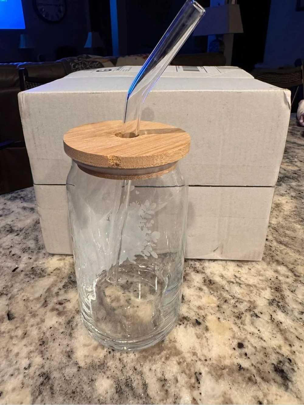 Cute glass  Frog Floral Glass Tumbler with Bamboo Lid & straw